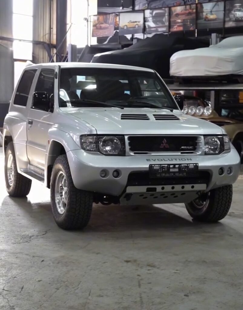 Дакаровская кровь: как редчайший Mitsubishi Pajero Evolution проходит реинкарнацию
