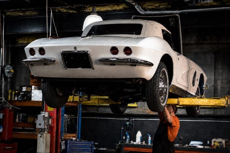 Комплексная реставрация и модернизация Chevrolet Corvette (1962 г.в.)